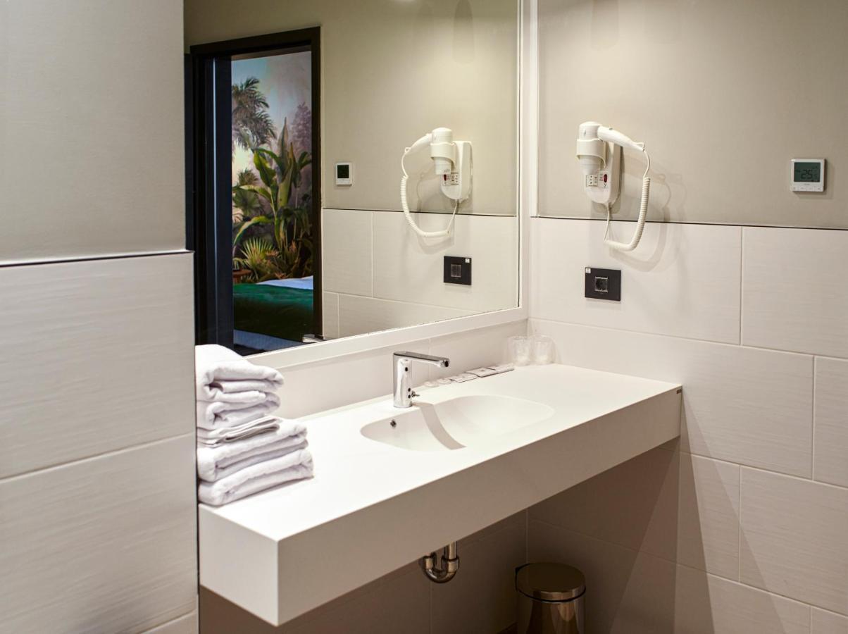 Amazonia Apartments ทิมิชัวรา ภายนอก รูปภาพ